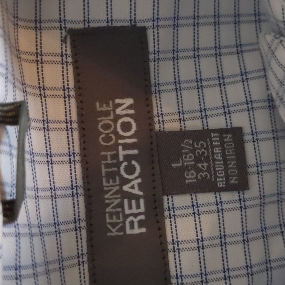 Kenneth Cole Reaction dress shirt - Picture 2 of 4
